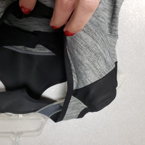 VSx Sexy Sport V--neck Tank Top 36 C - Picture 5 of 5